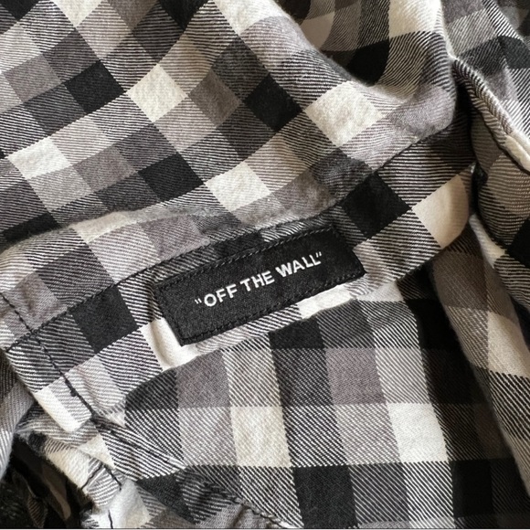 VANS | Plaid Shirt Button Up Top - Picture 8 of 11